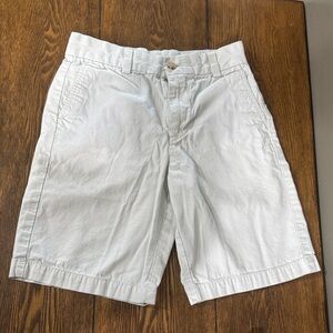 Boys size 10 off-white  Shorts Vineyard Vines